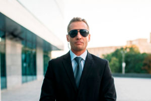 особиста охорона, особистий тілоохоронець, персональна безпека, bodyguard, personal security guard, послуги тілоохоронця, охоронець для бізнесмена, охорона медійних осіб, захист життя та здоров’я, професійний охоронець, індивідуальна охорона, супровід VIP-осіб, охорона публічних персон, охорона зірок, охорона бізнесменів, особиста безпека в Києві, тілоохоронець у Києві, охоронні послуги Київ, приватна охорона, персональний захист