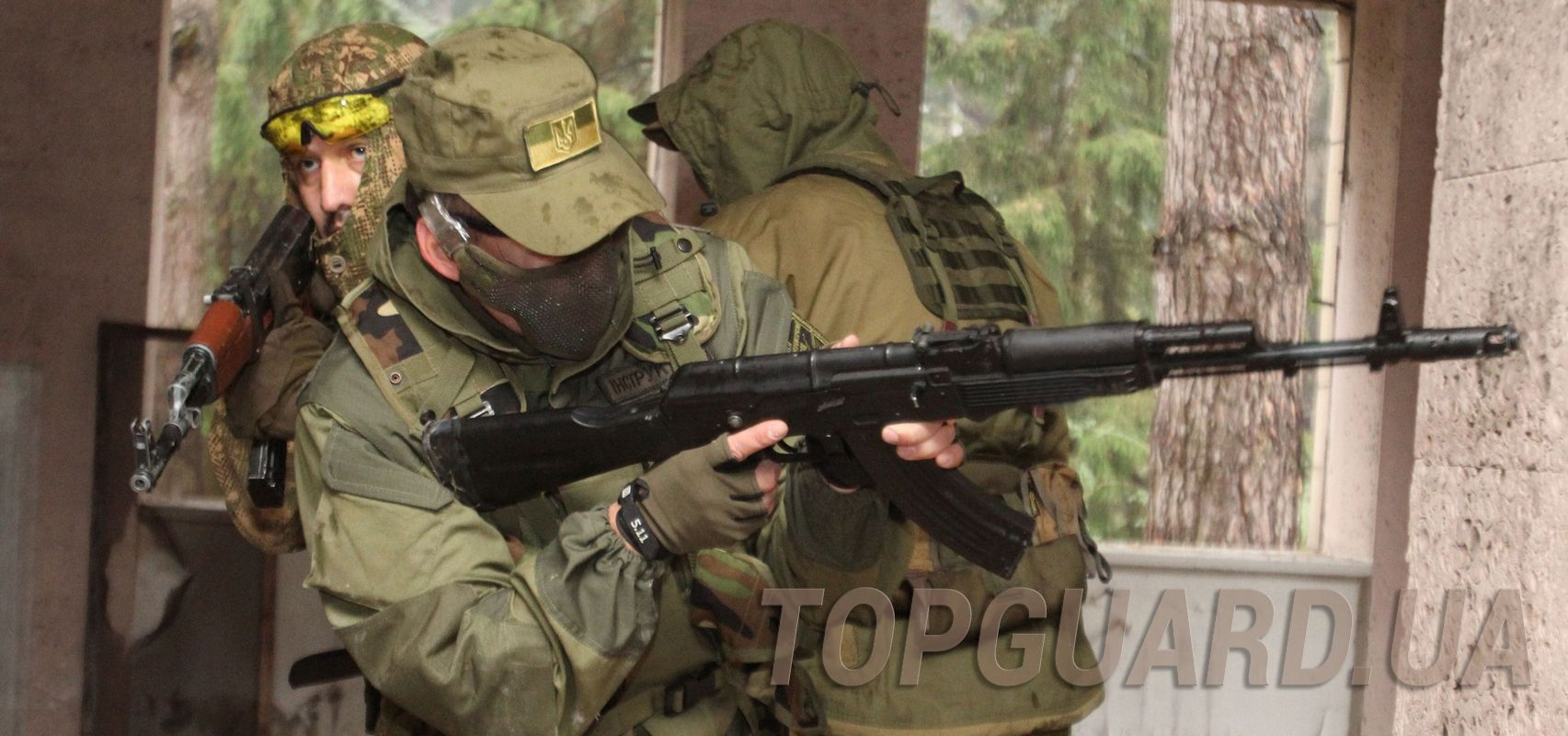 Подготовка охранников и телохранителей TopGuard по современным боевым стандартам, стрелковая подготовка, тактика малых групп, медицина катастроф и работа в условиях повышенного риска