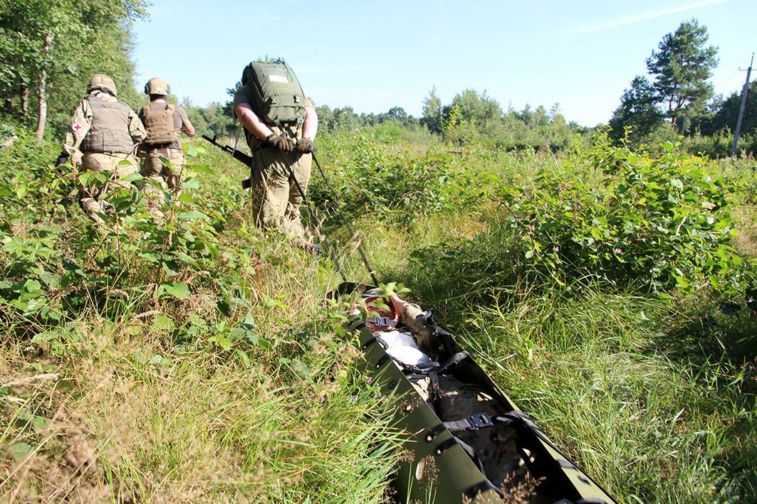 Подготовка военных парамедиков ВСУ по стандартам НАТО 68W в Украине, обучение тактической медицине и сертификация инструкторов с участием специалистов TopGuard