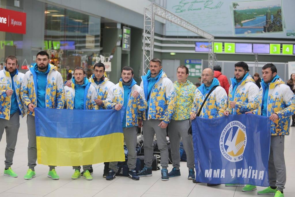 Успіх збірної України на Чемпіонаті світу з ММА 2016 у Макао, срібні медалі, підготовка спортсменів у тренувальному комплексі TopGuard та СК «Аурум»