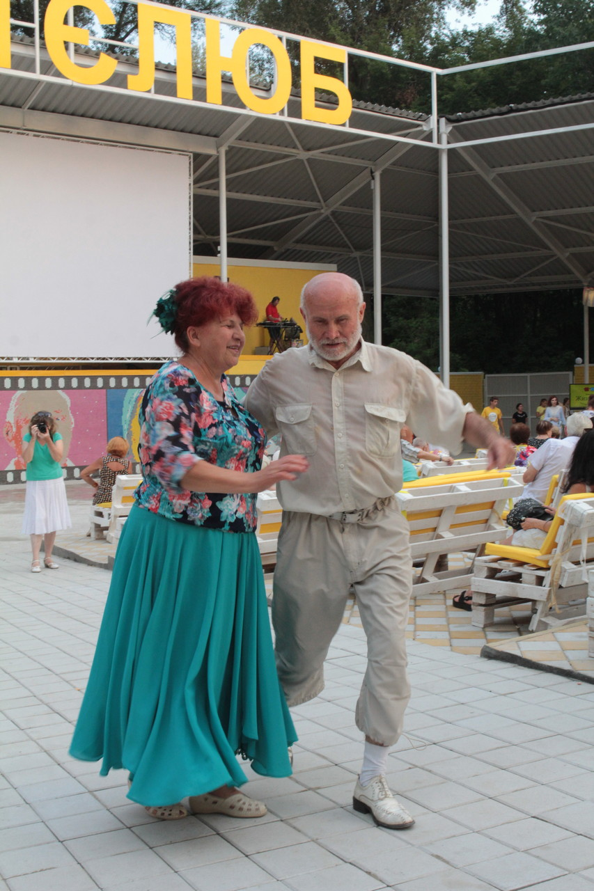 Zhyttielub Cinema Garden in Kyiv secured by TopGuard